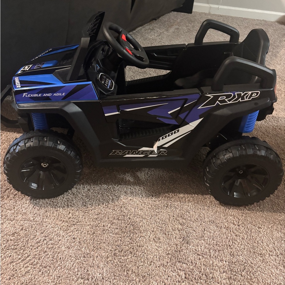 Blue Ranger Kids Ride-On Toy Car - Picture 3 of 5